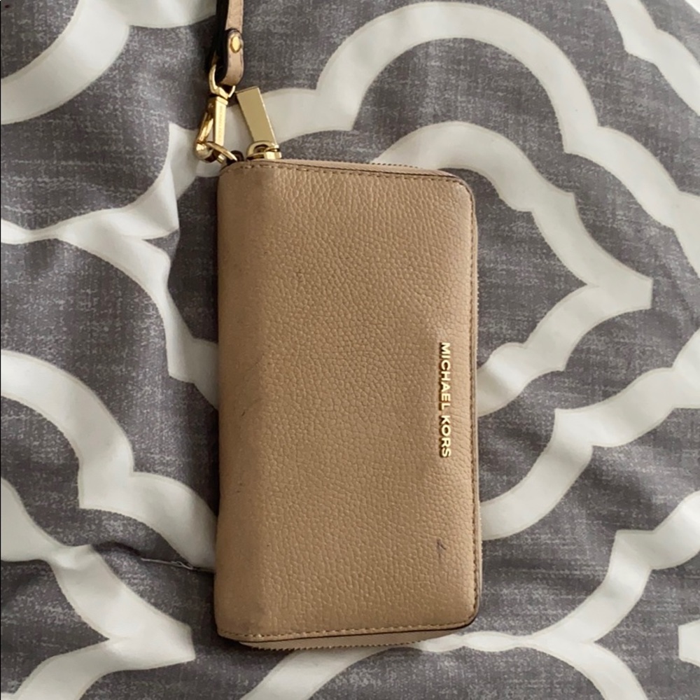 michael kors wallet